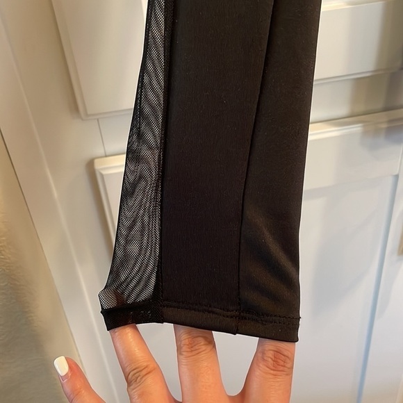 Fashionnova Stretch Mesh Leggings Woman's Size S - Picture 3 of 8